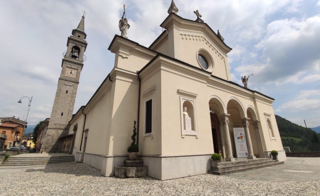 Fino del Monte: cosa vedere e fare tra chiese, parchi e sentieri chiesa sant andrea fino del monte