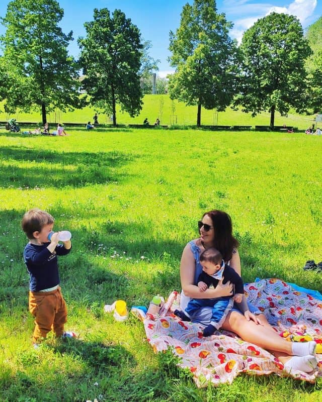 Picnic con bambini: dove andare, cosa portare, cosa mangiare come organizzare picnic bambini piccoli