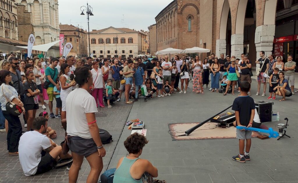 ferrara bambini buskers festival